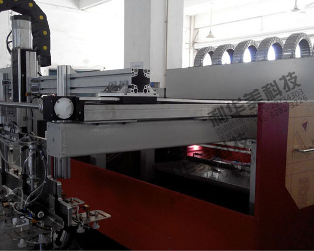 非標(biāo)沖壓及加工中心機(jī)械手系列